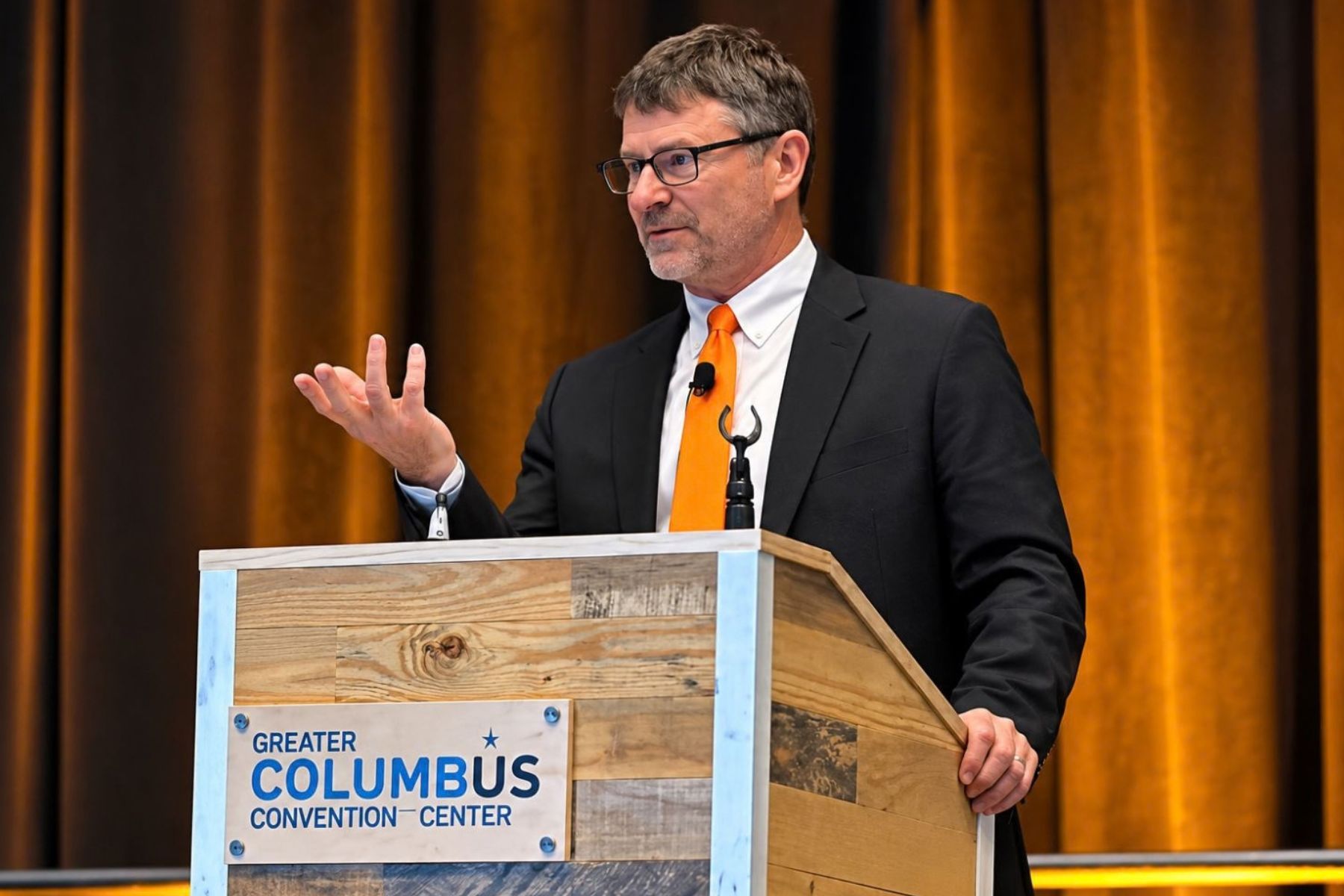 Ted Stevenot speaking at the Midwest Bitcoin Summit